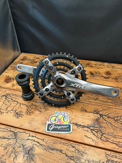 Shimano XTR FC-M960 44/32/22 170mm Crankset With Bottom Bracket