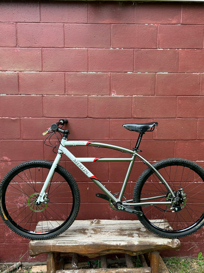 2005 18.5" Merlin Roots Klunker Mountain Bike
