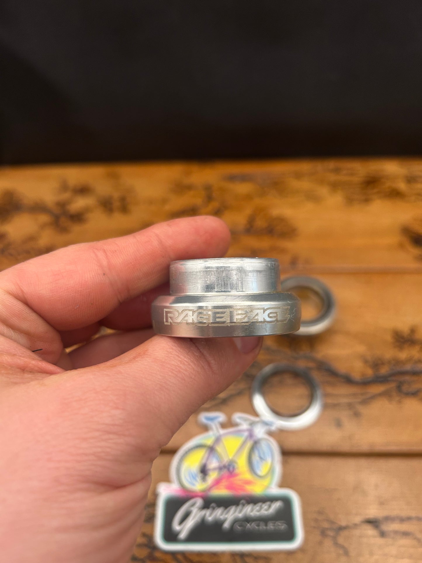 Raceface Deus Silver 1 1/8 Inch Threadless Headset