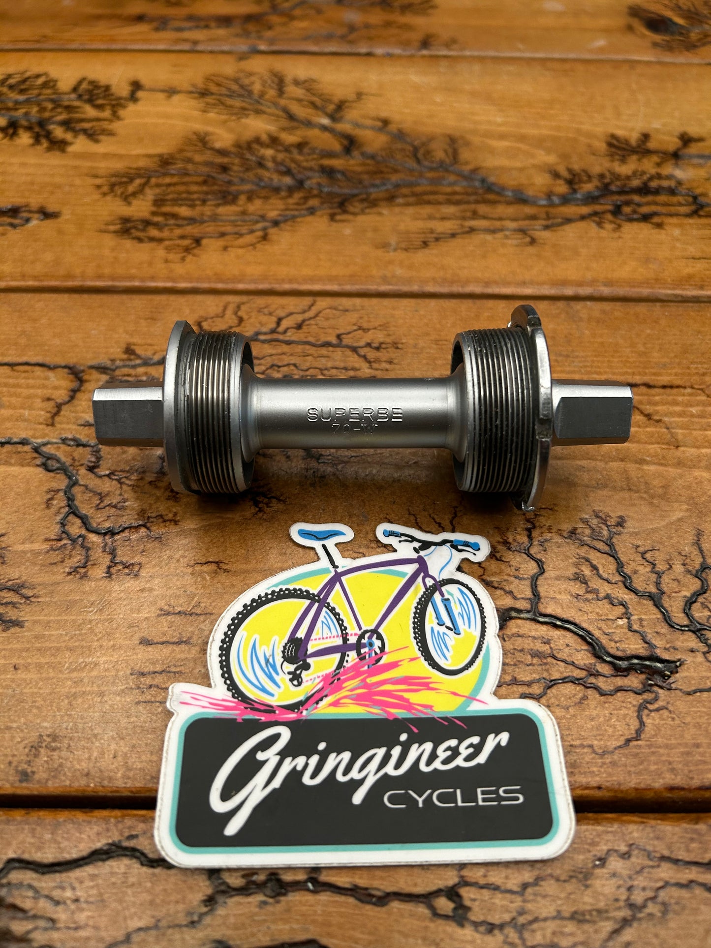 Suntour Superbe 70x115mm Italian Threaded Square Taper Bottom Bracket