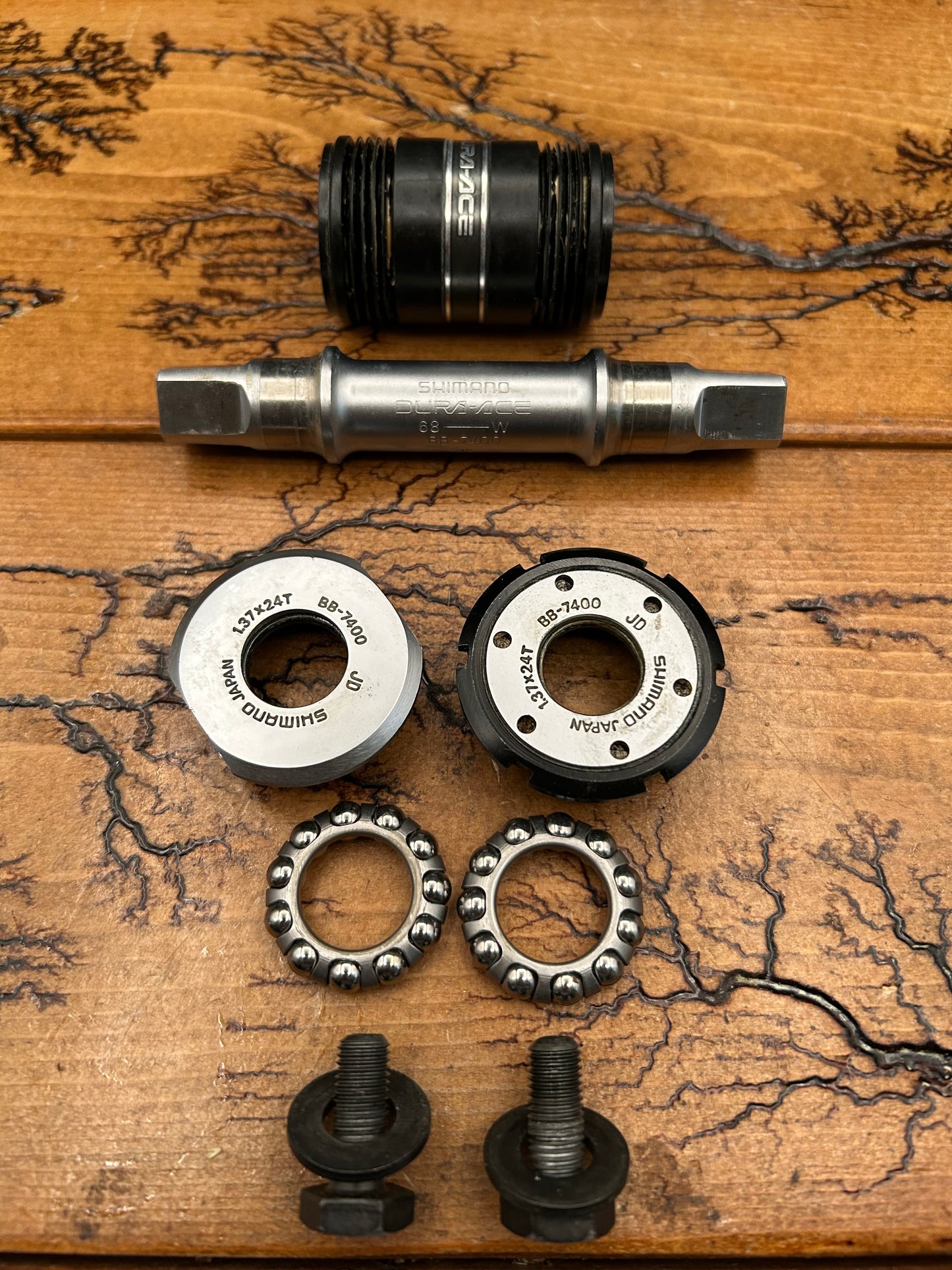 Shimano Dura Ace BB-7400 68x112mm ISO Bottom Bracket