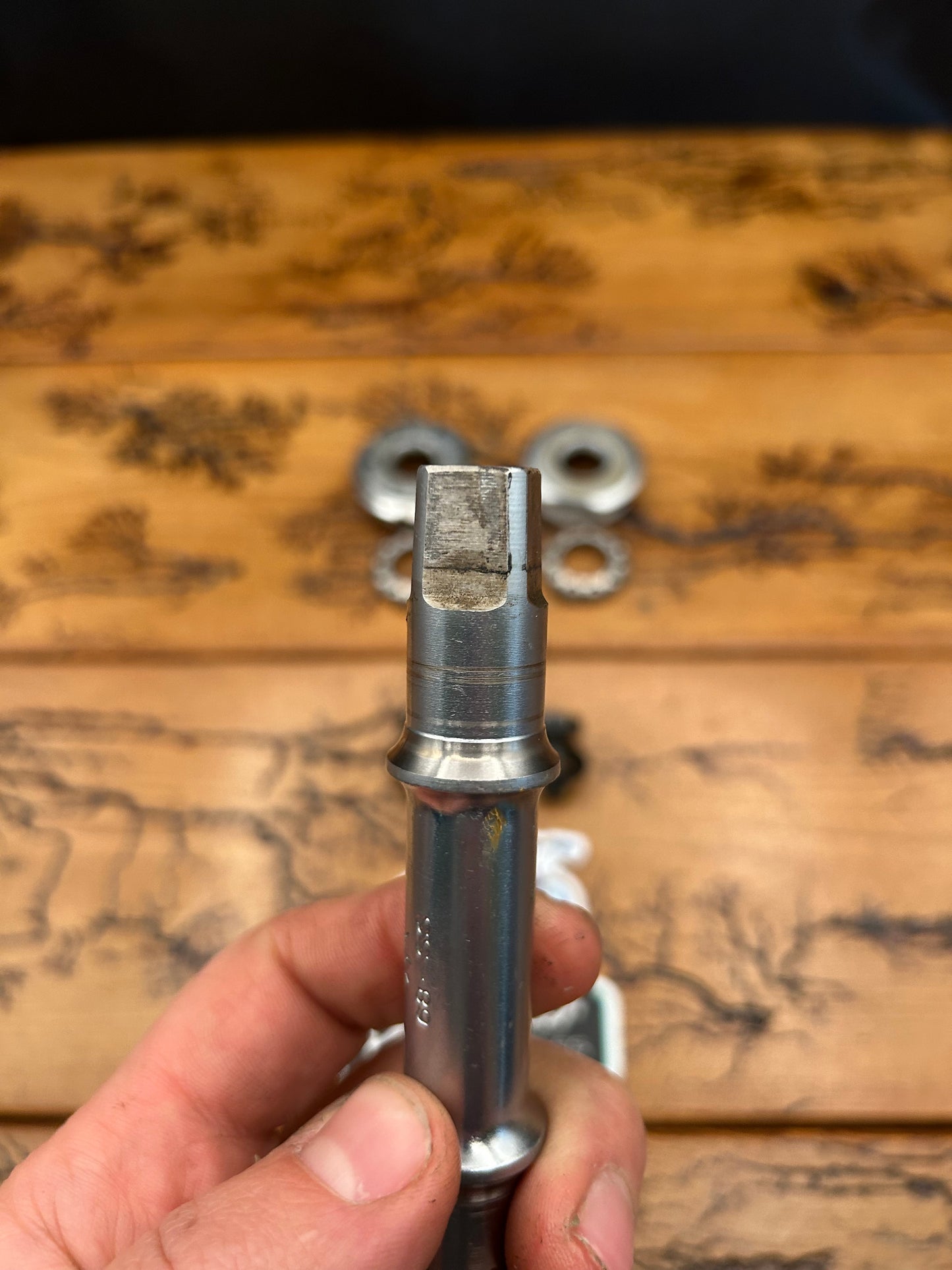 Campagnolo 114x68 English Threaded Square Taper Bottom Bracket