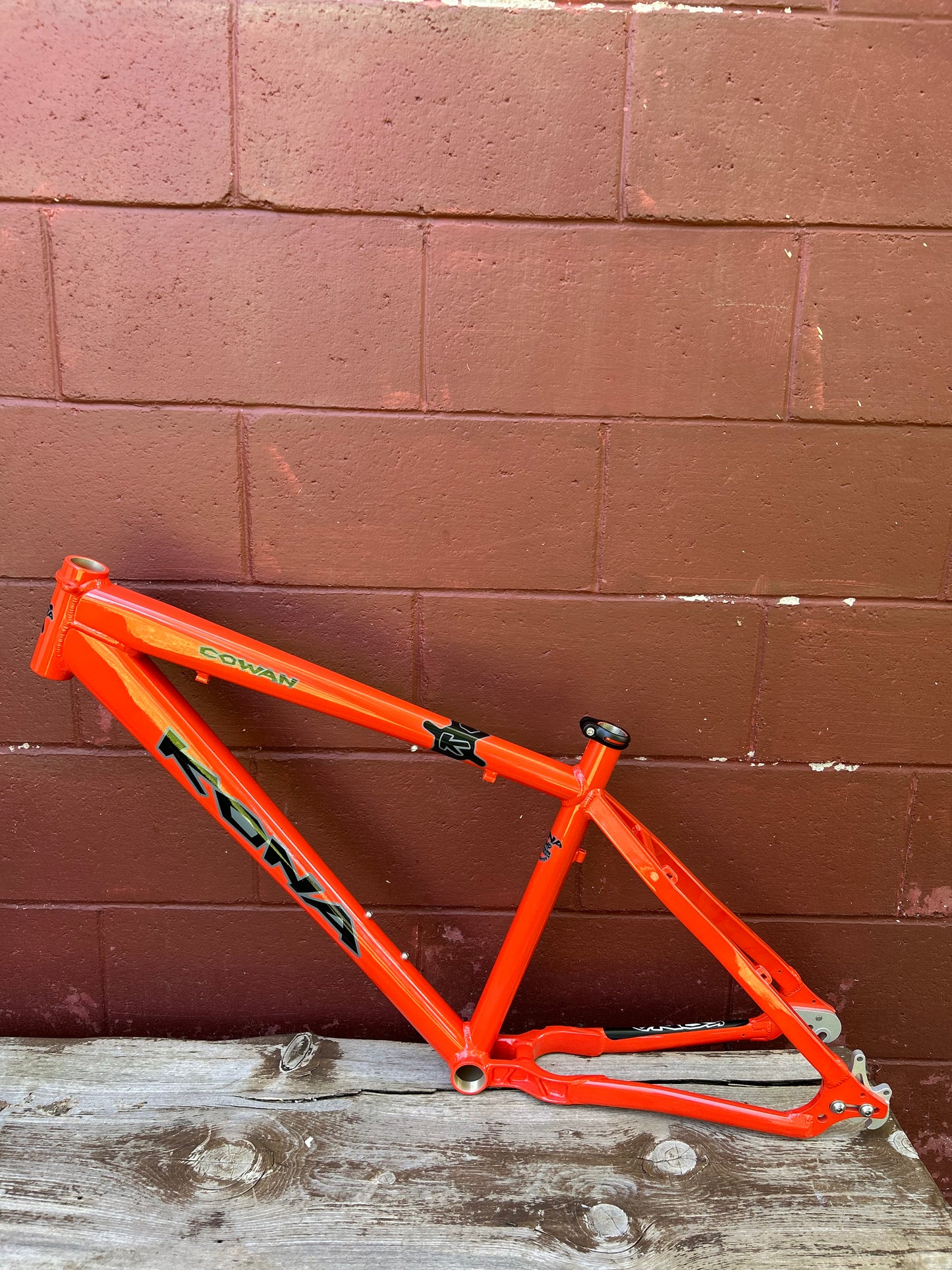 2003 17" Kona Cowan Dirt Jump Frame NOS