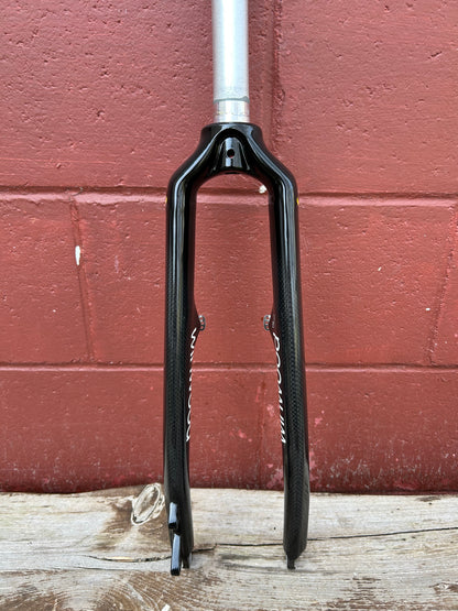 Winwood Carbon 700c Disc or Cantilever Brake 1 1/8 Inch Threadless Carbon Fork