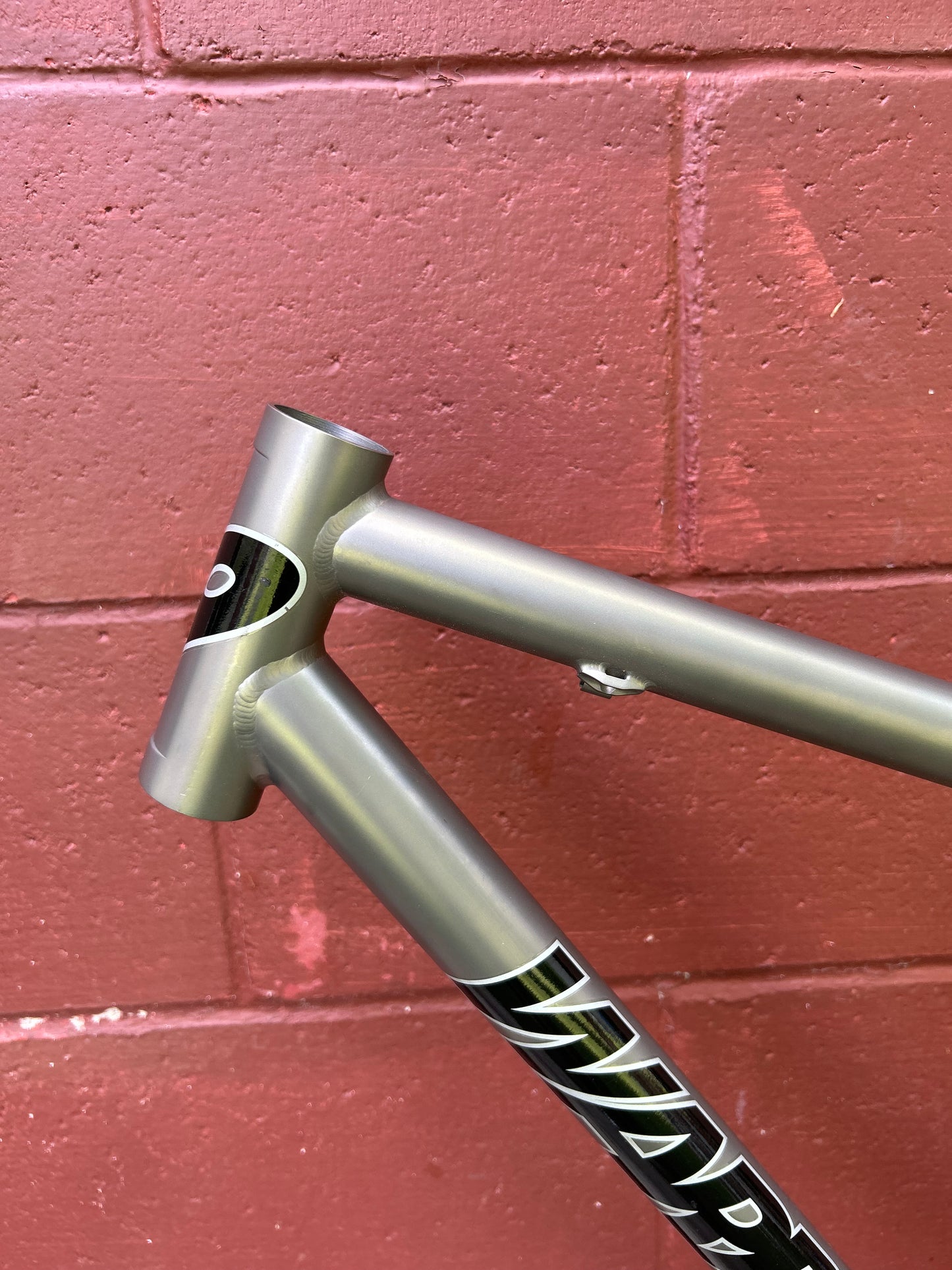 18" Warp 9 Titanium 26" Frame