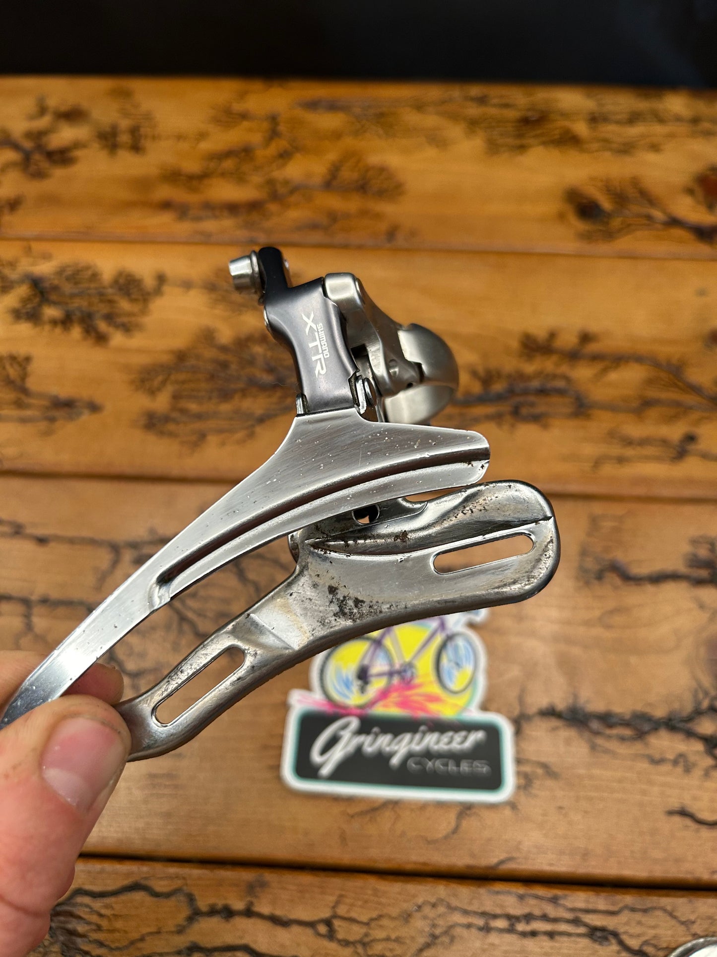 Shimano XTR FD-M900 31.8mm Bottom Pull Front Derailleur