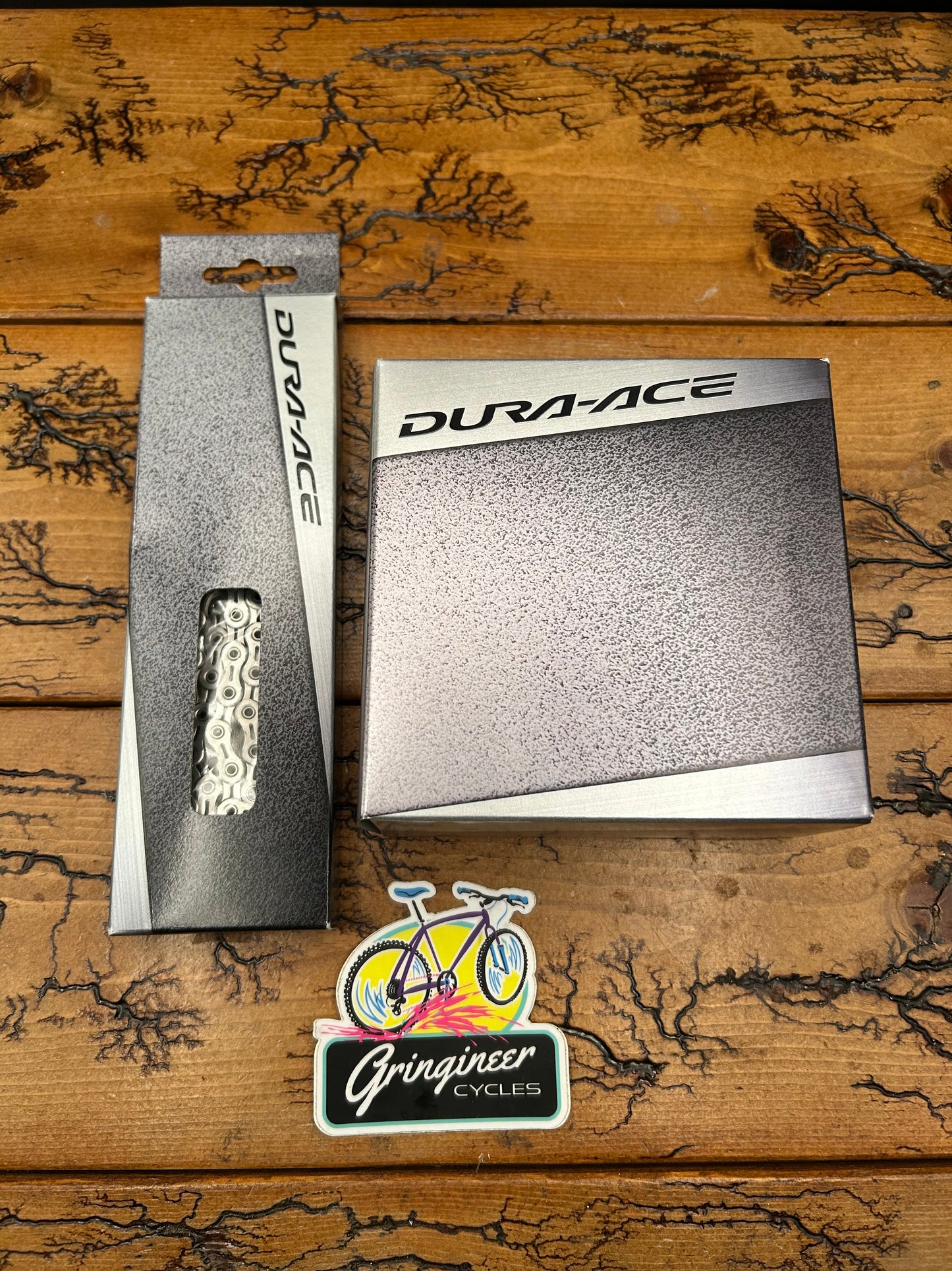 Shimano Dura Ace CS-7900 11-25 10 Speed Cassette And CN-7901 10 Speed Chain NOS