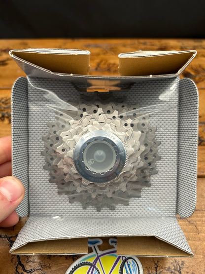 Shimano Dura Ace CS-7900 11-25 10 Speed Cassette And CN-7901 10 Speed Chain NOS