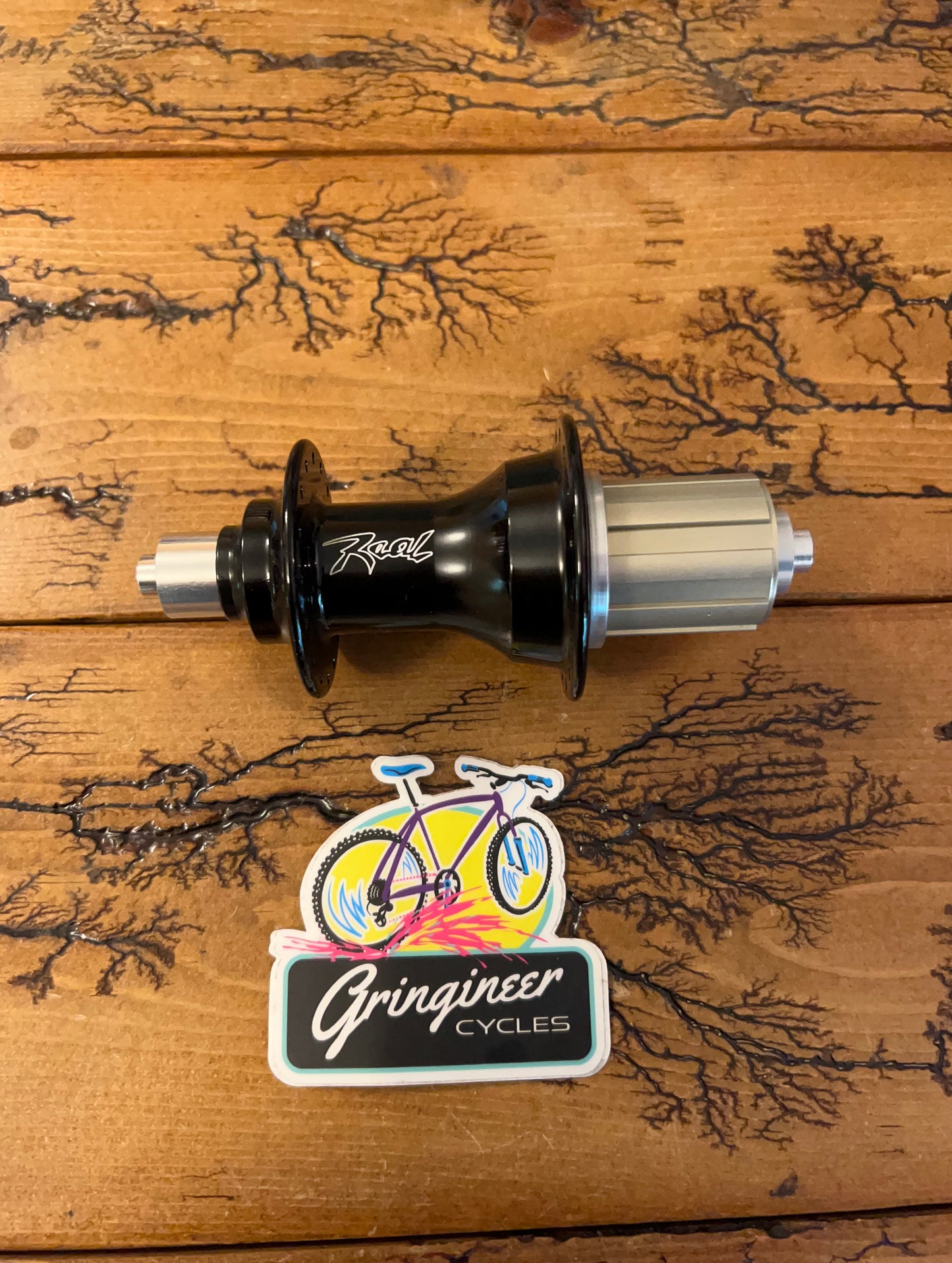 Real Design Black 32 Hole QR 135mm Rim Brake Rear Hub NOS