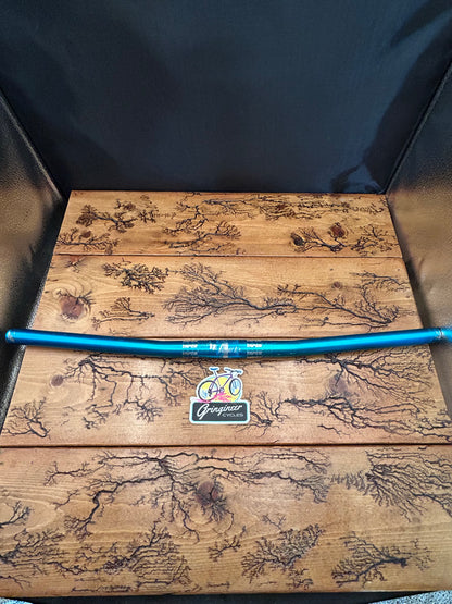 Answer Taperlite Turquoise 5 Degree Easton E9 585mm 25.4mm Handlebar