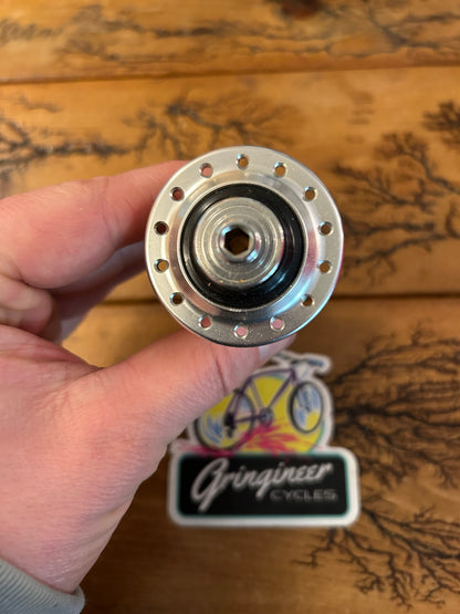 Real Design Silver 28 Hole QR Rim Brake Front Hub NOS