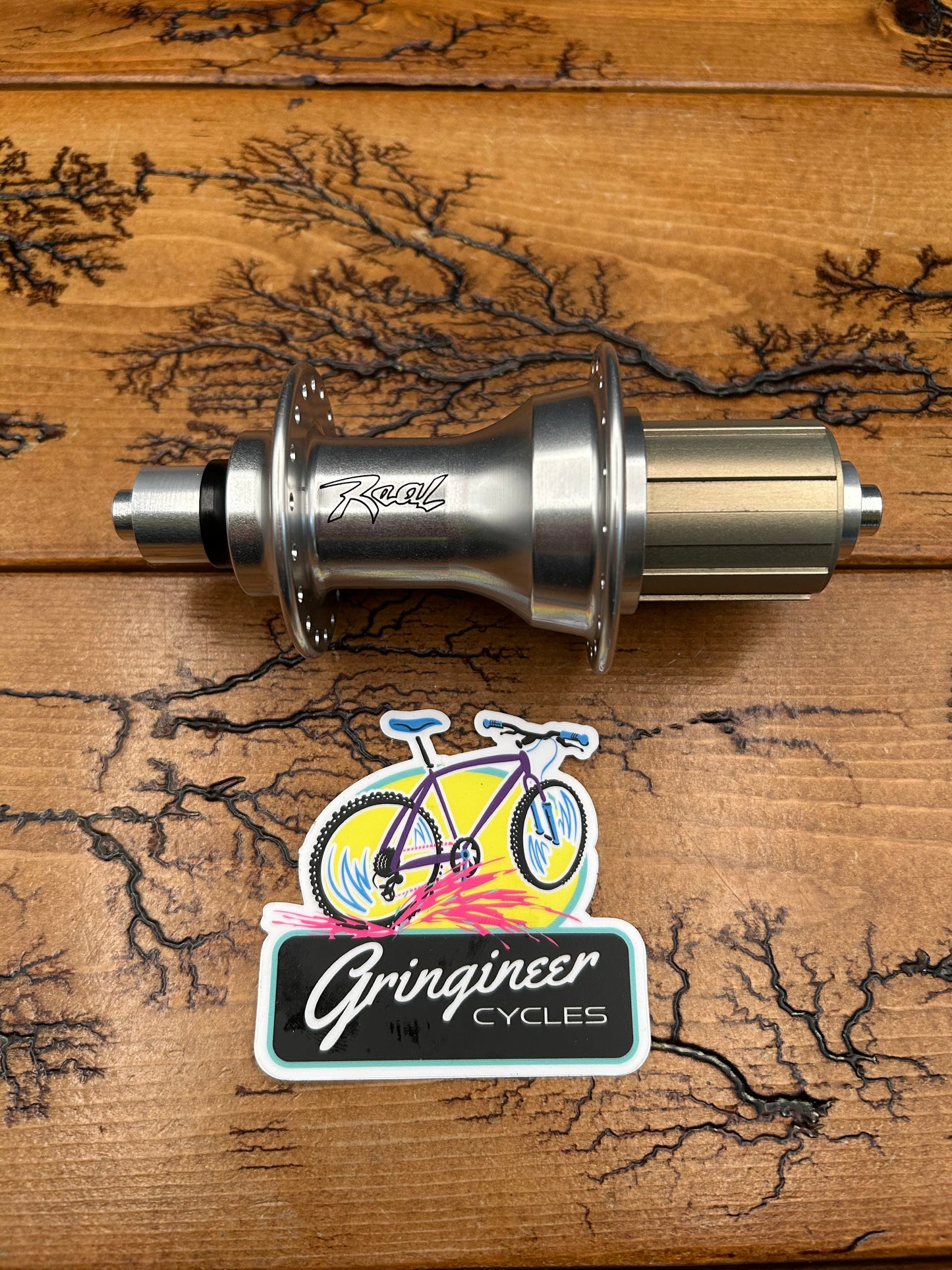 Real Design Silver 36 Hole QR 135mm Rim Brake Rear Hub NOS