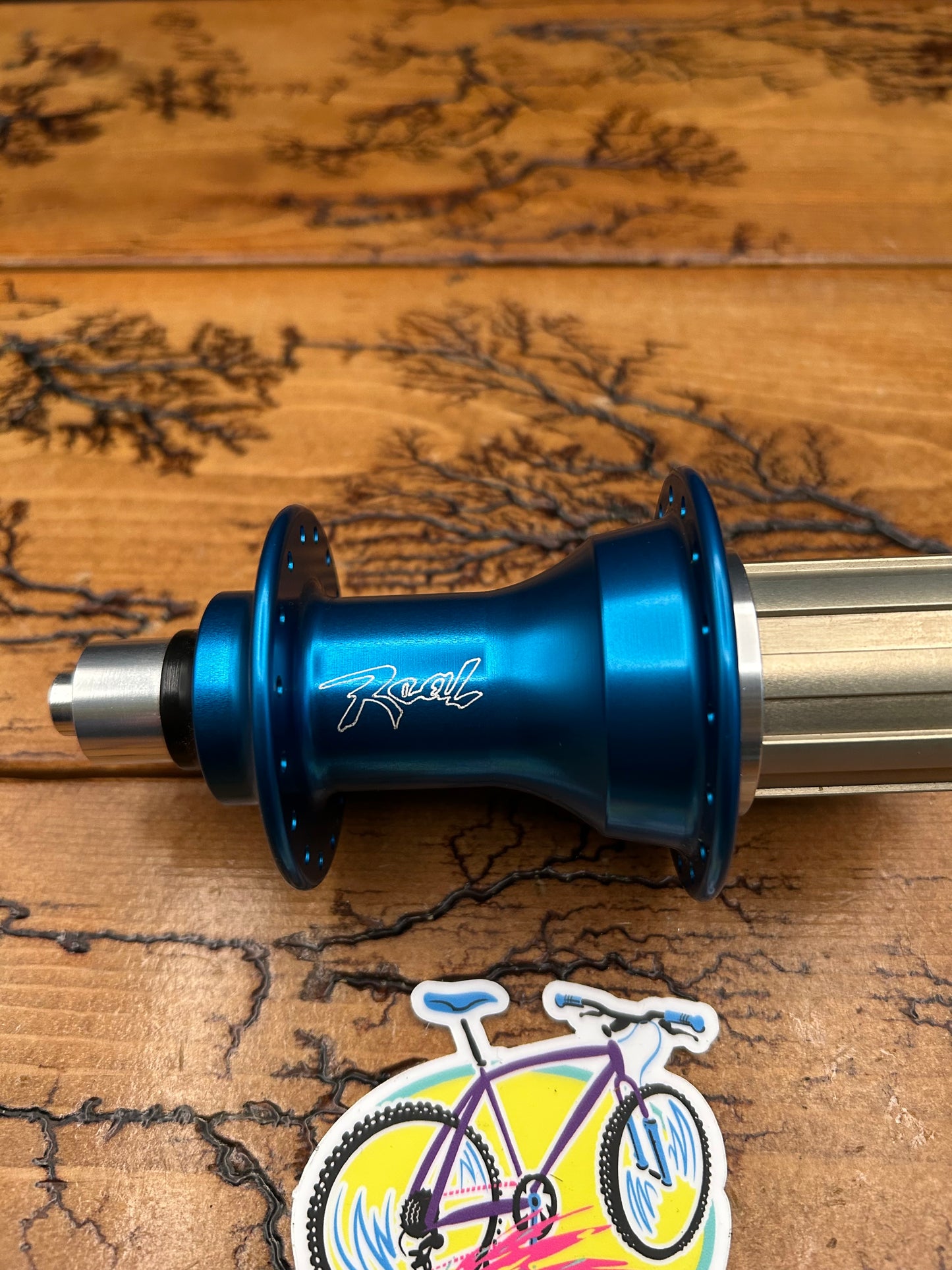 Real Design Blue 32 Hole QR 135mm Rim Brake Rear Hub NOS