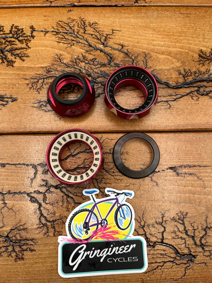 FSA Orbit Red Anodized Roller Bearing 1 1/8 Inch Threaded Headset NOS