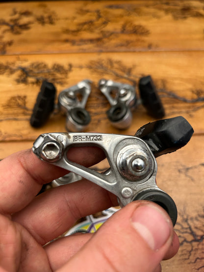 Shimano Deore XT BR-M732 Cantilever Brake Set