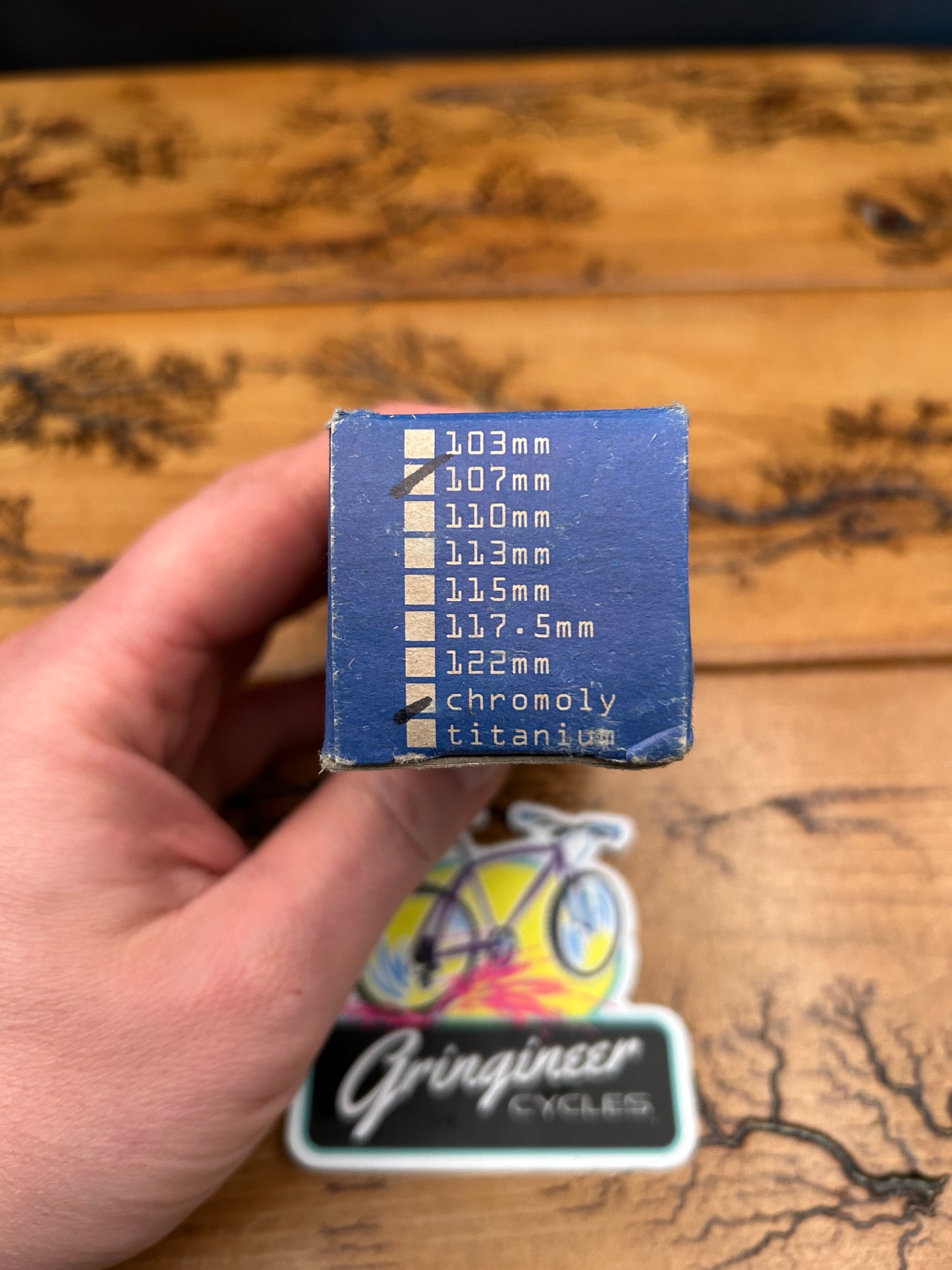 Real Design 68/73mm x 107mm Square Taper Bottom Bracket NOS