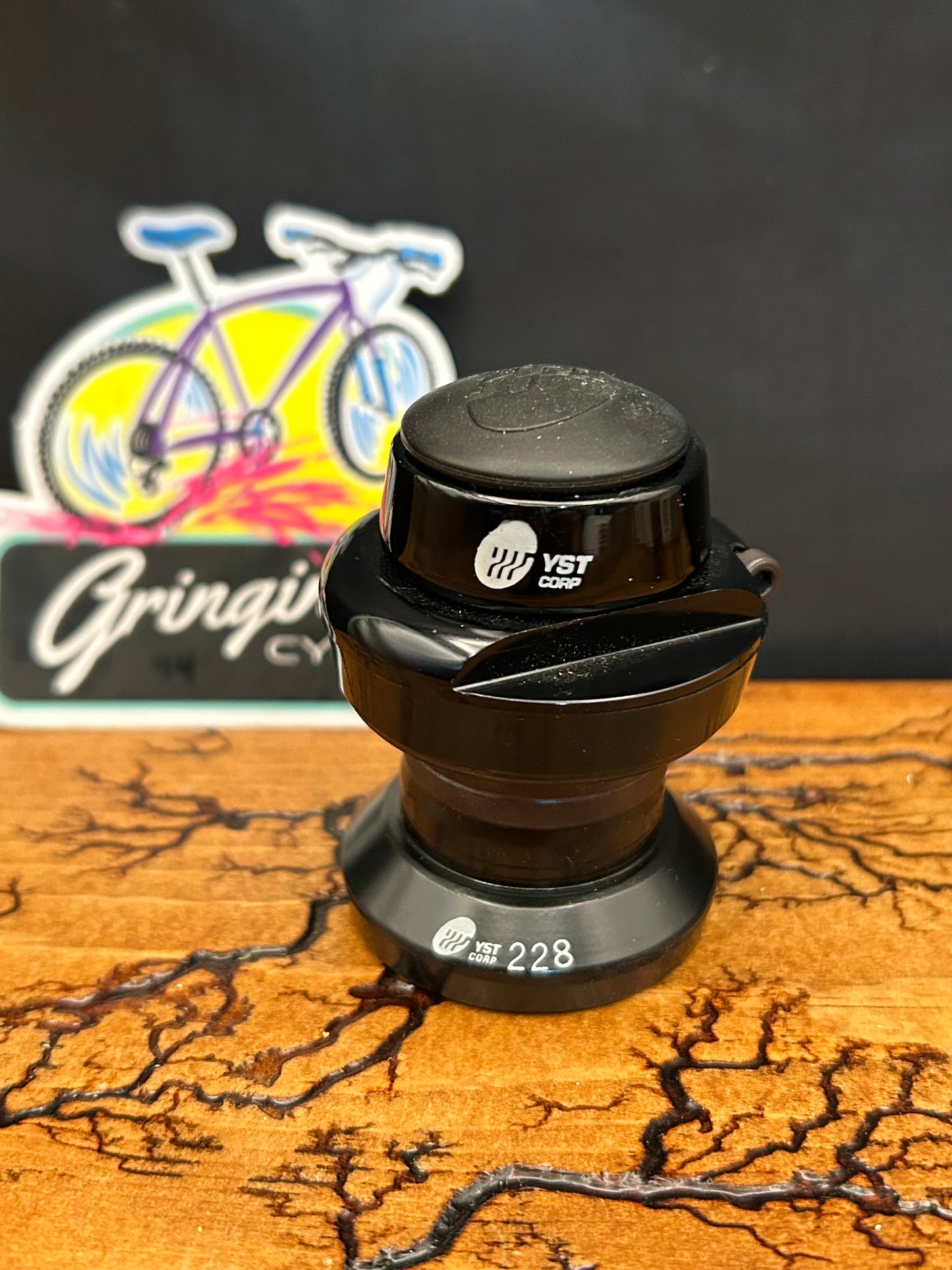 YST HP228EB 1 Inch Black Threadless Headset NOS
