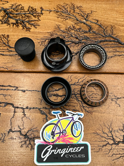 YST HP228EB 1 Inch Black Threadless Headset NOS