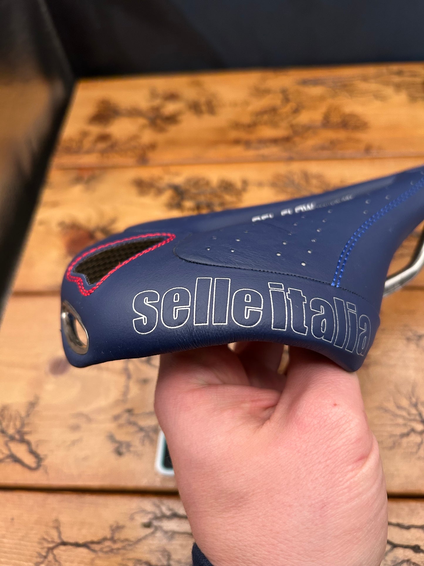 Selle Italia Flite Gel Flow Blue Titanium Rails Saddle
