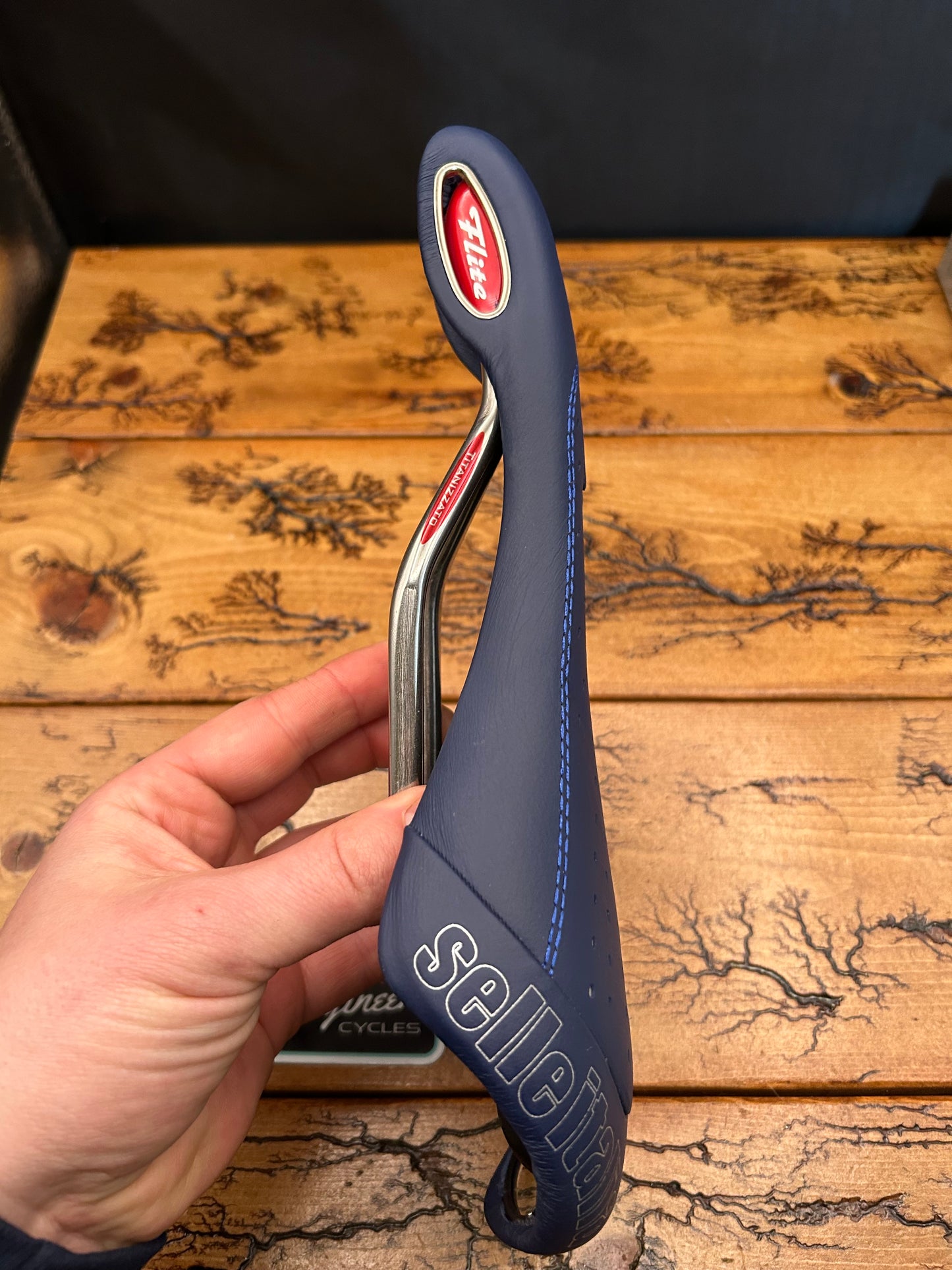 Selle Italia Flite Gel Flow Blue Titanium Rails Saddle