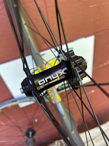Mavic D321 Disc DT Swiss Onyx 26" Wheelset