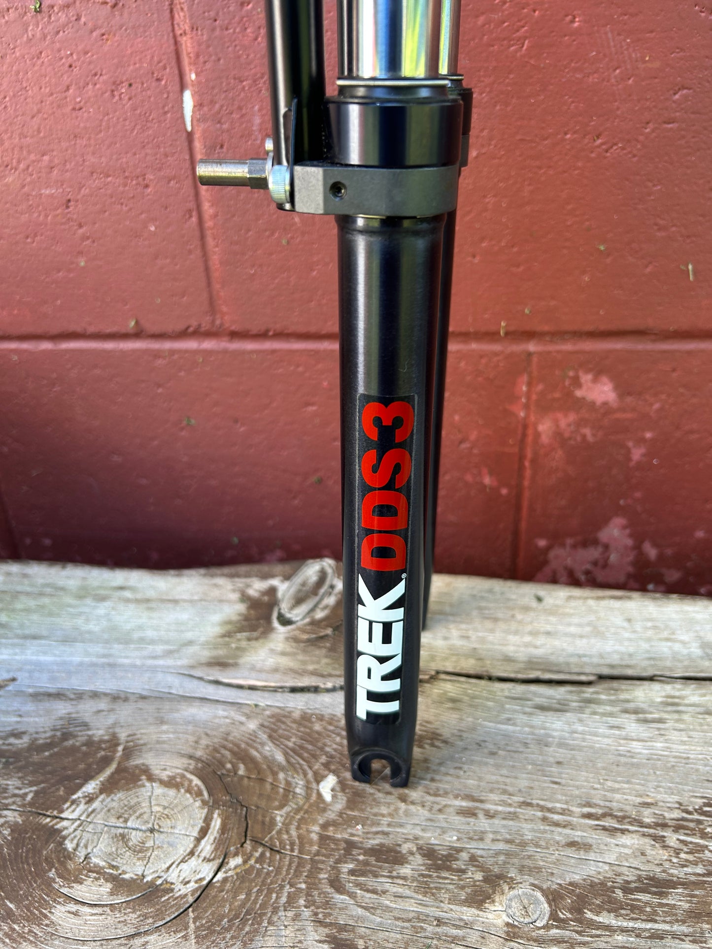 Trek DDS3 1 Inch Threaded 26" Suspension Fork NOS
