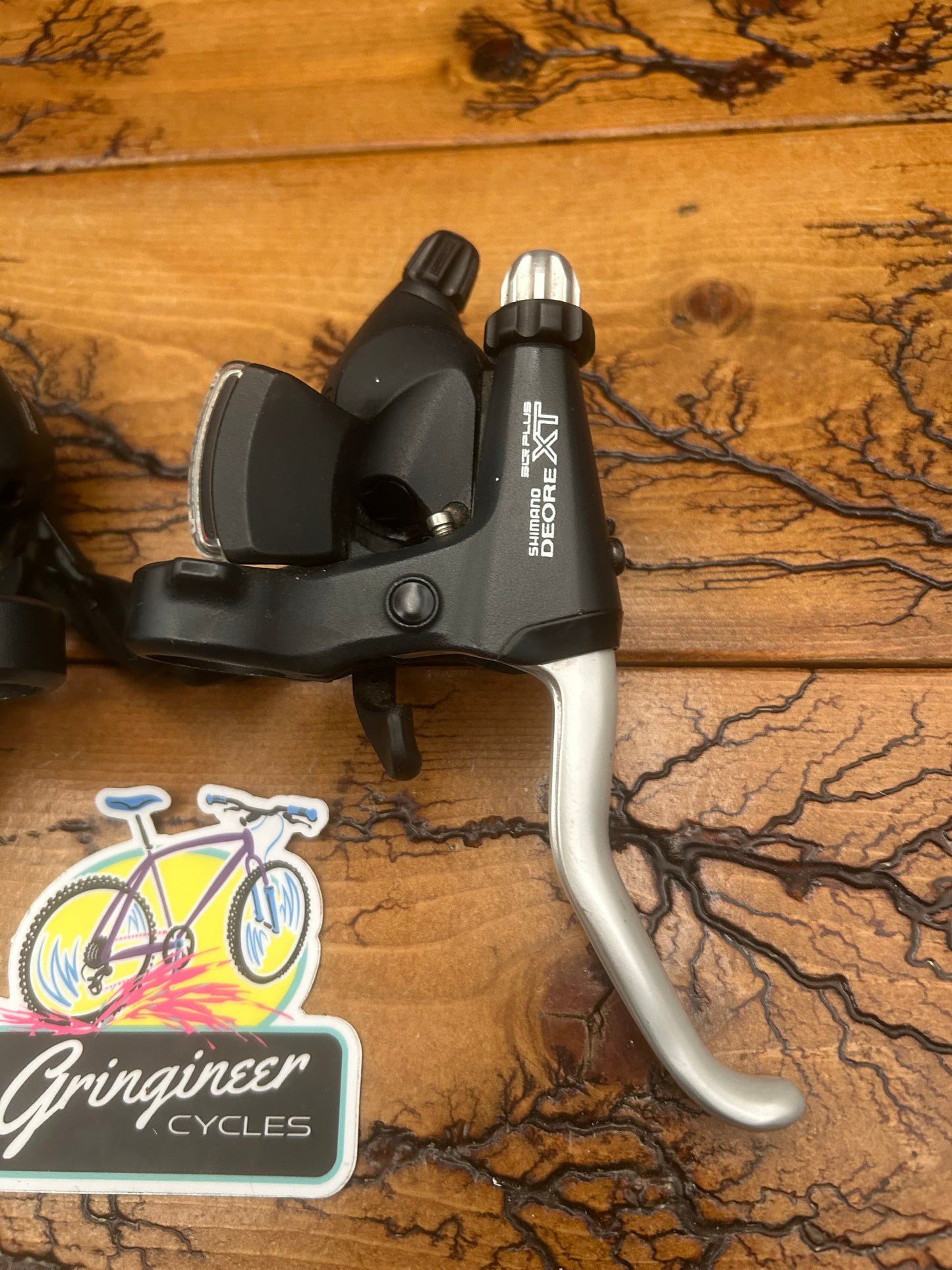 Shimano Deore XT ST-M738 3x8 Shifter Brake Lever Set