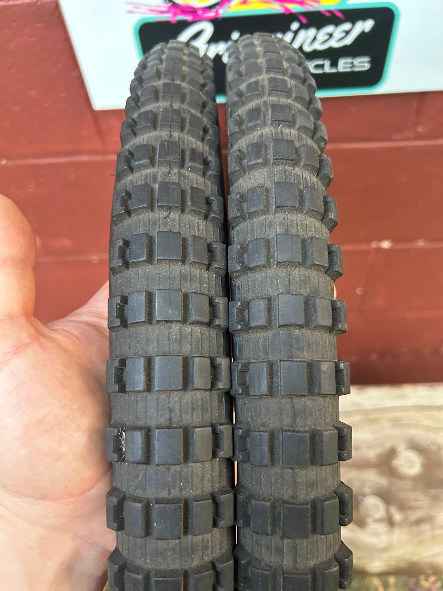 Alpinestars TKO Technical Knock Out 26x2.1 Tires