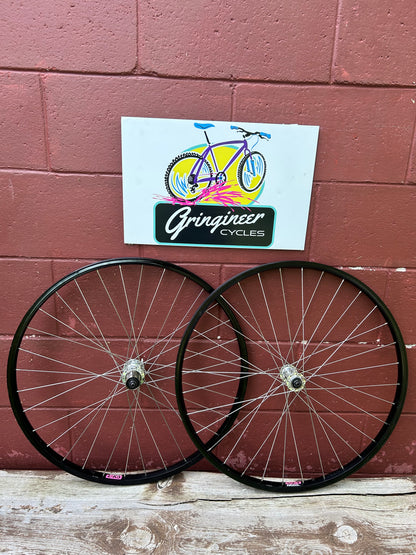 Araya CV-7 Shimano Deore DX M650 26" Wheelset