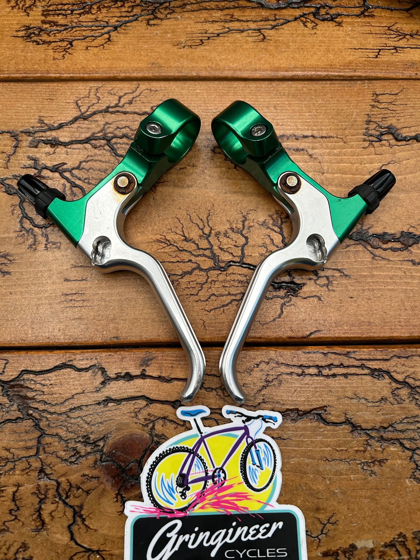 Real Design Silver and Green Brake Levers