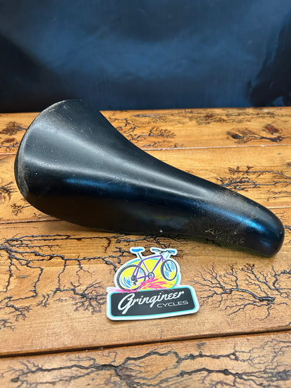 Avocet Racing 1 Leather Saddle