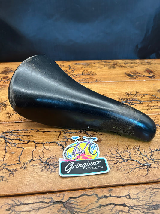 Avocet Racing 1 Leather Saddle