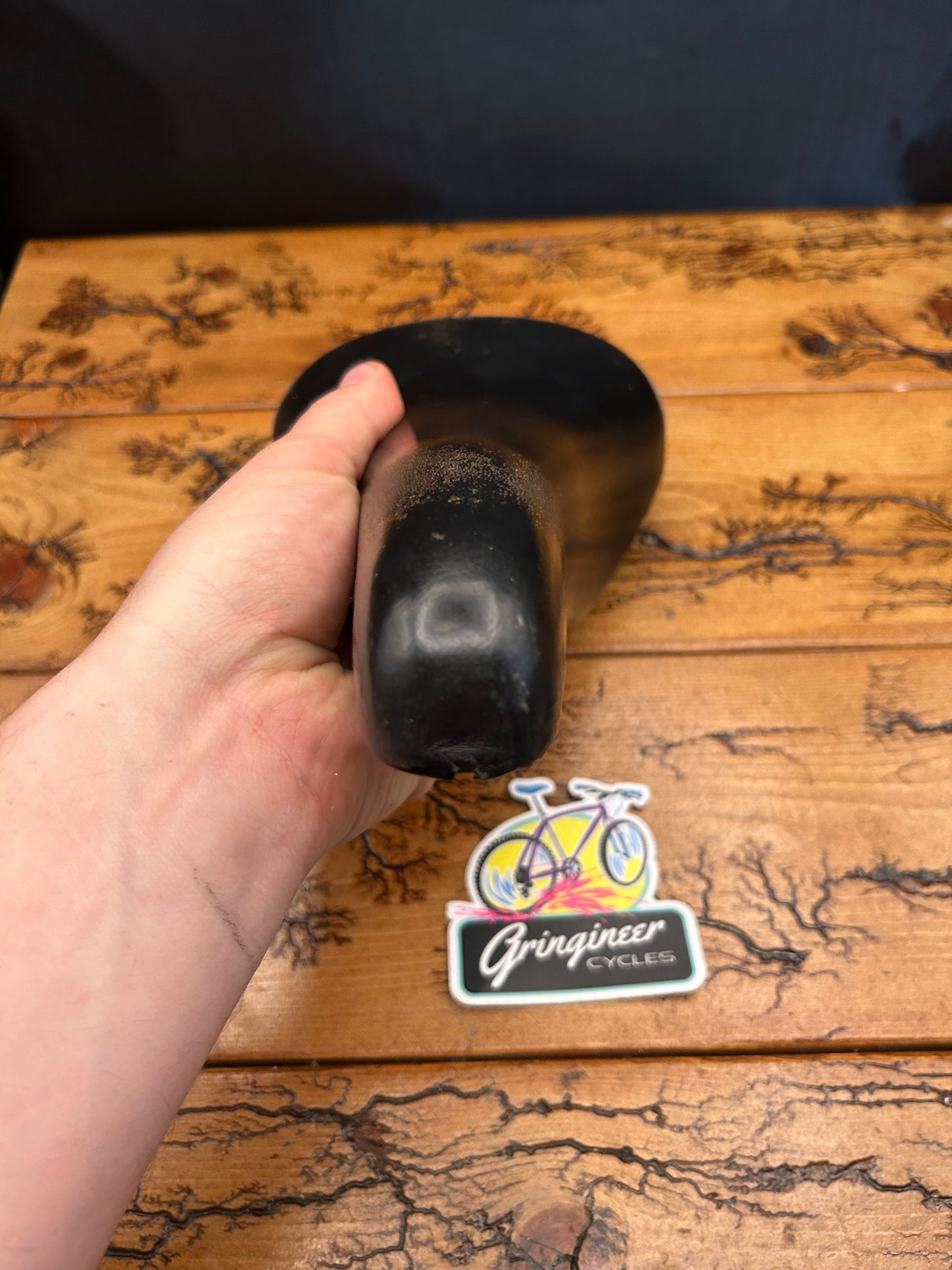 Avocet Racing 1 Leather Saddle