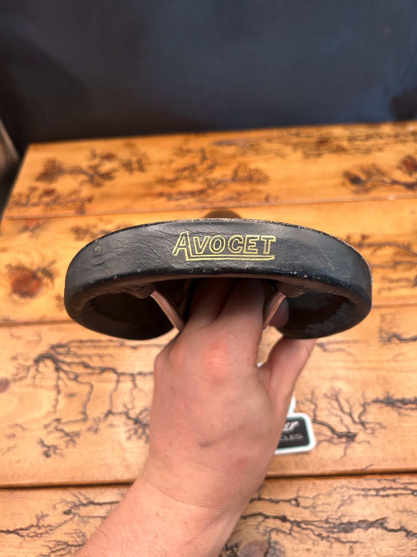 Avocet Racing 1 Leather Saddle
