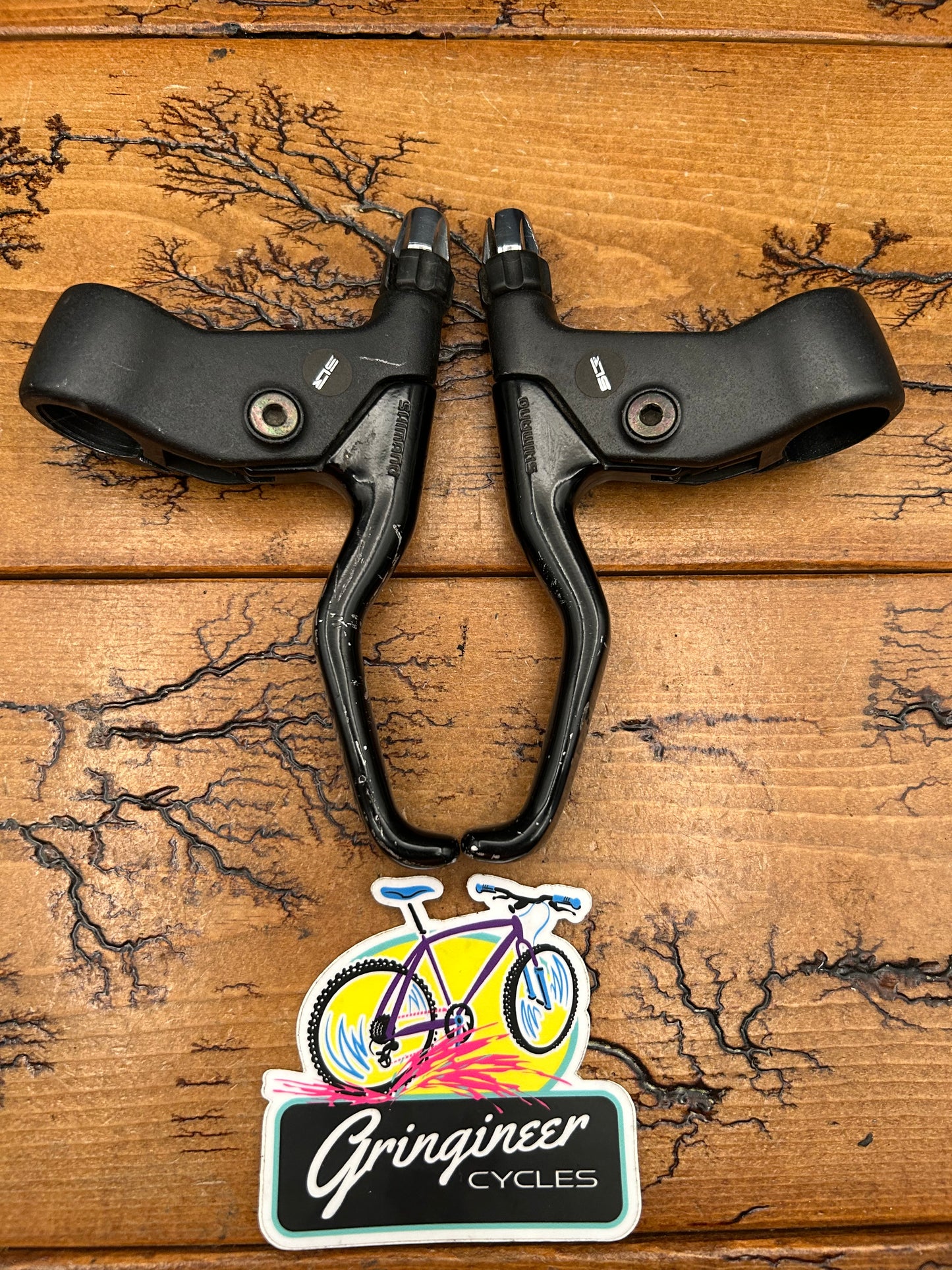 Shimano Deore XT BL-M733 Brake Levers With Hoods