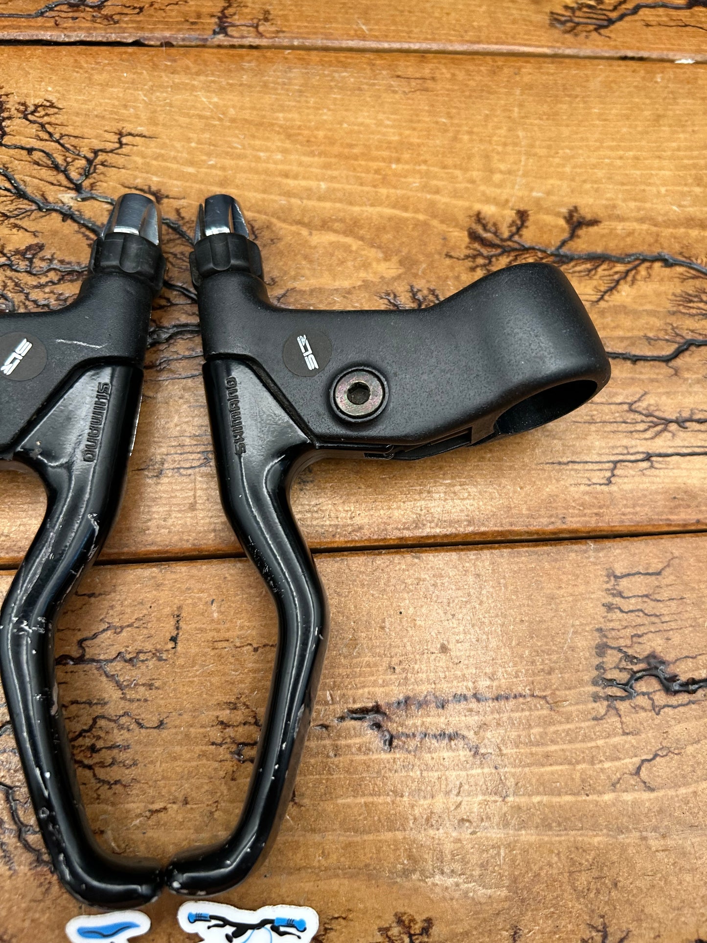 Shimano Deore XT BL-M733 Brake Levers With Hoods
