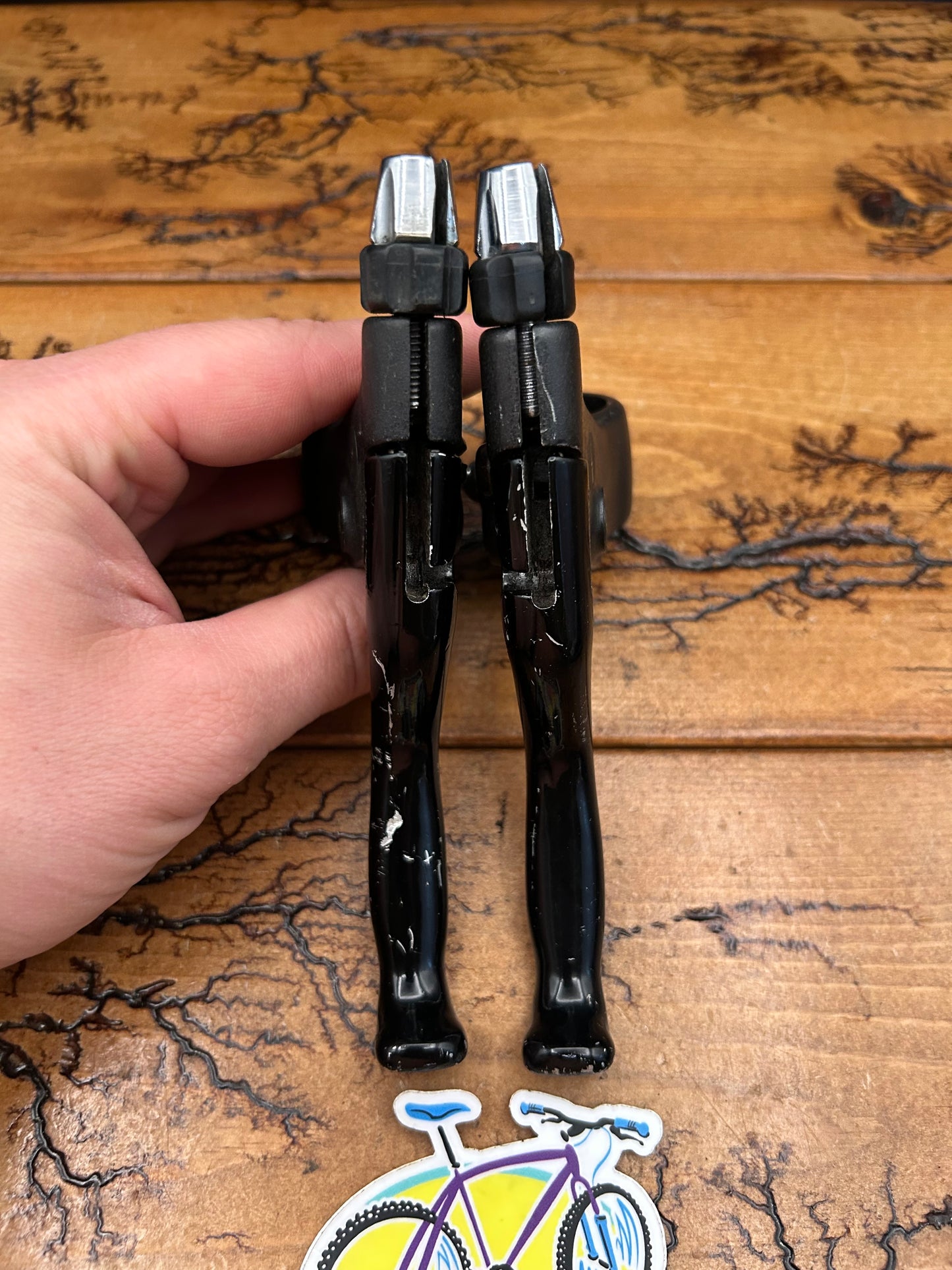 Shimano Deore XT BL-M733 Brake Levers With Hoods