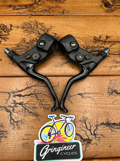 Shimano Deore XT BL-M733 Brake Levers With Hoods