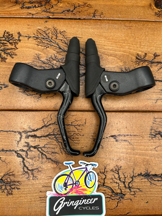 Shimano Deore XT BL-M733 Brake Levers With Hoods