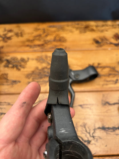 Shimano Deore XT BL-M733 Brake Levers With Hoods