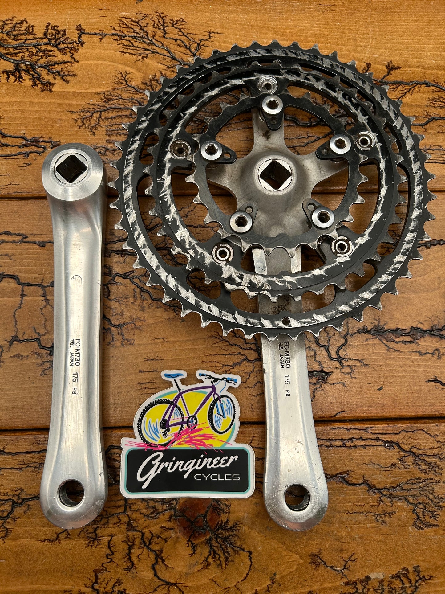 Shimano Deore XT FC-M730 Black Chainrings 46/36/24 175mm Crankset