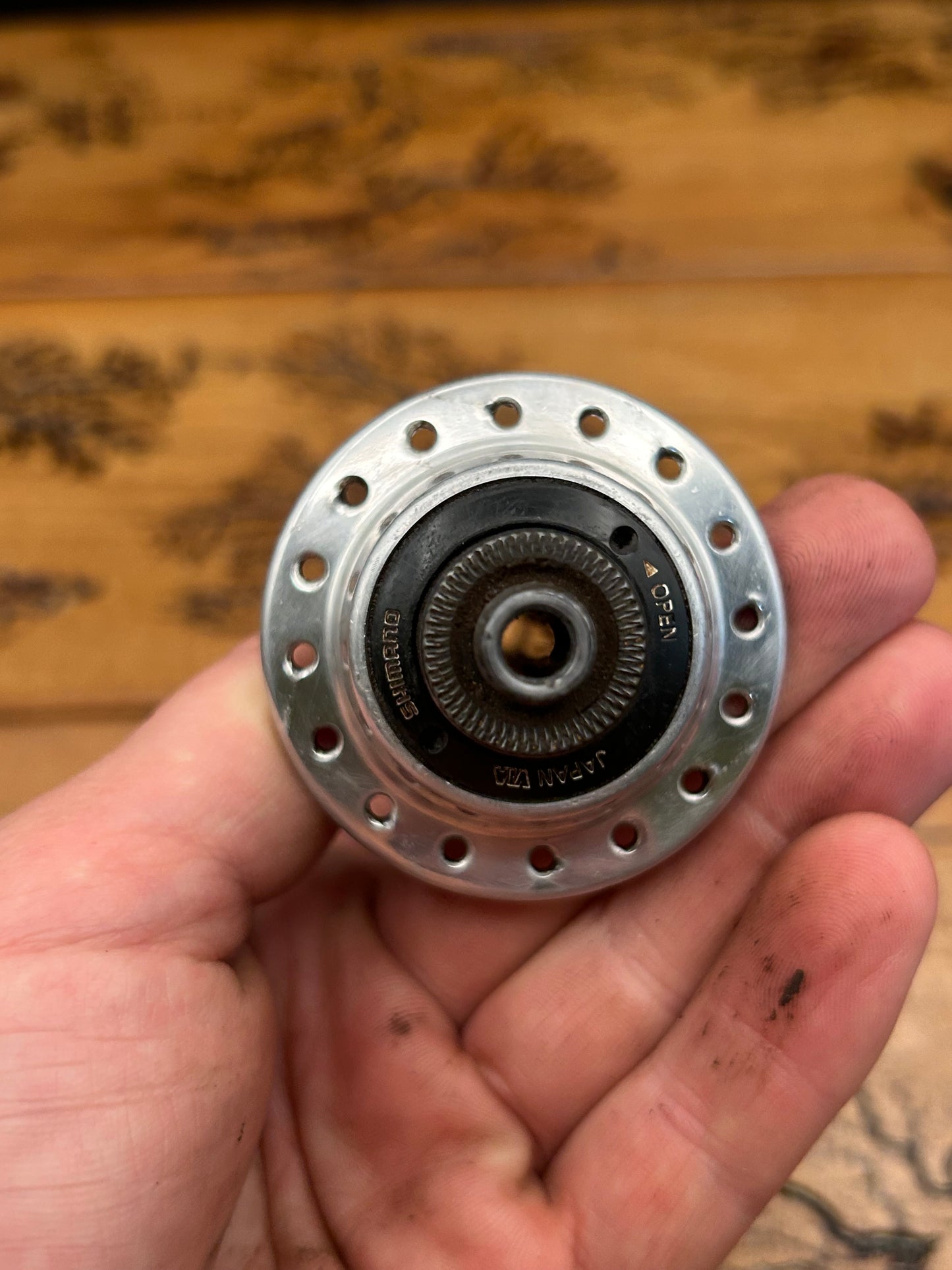 Shimano Deore XT M732 32 Hole 135mm Rear Hub