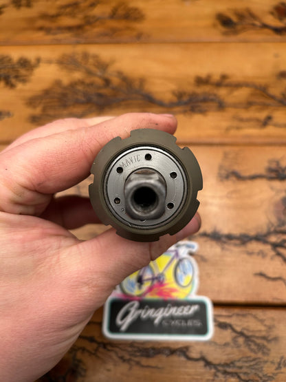 Mavic 610 Series 73x134mm Square Taper Bottom Bracket