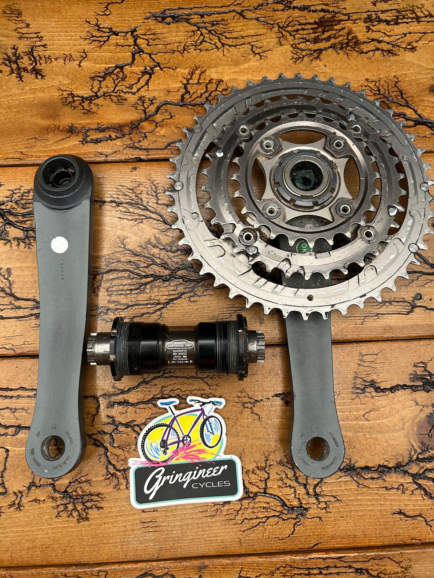 Shimano XTR FC-M951 46/34/24 175mm Crankset With XTR BR-M950 Bottom Bracket