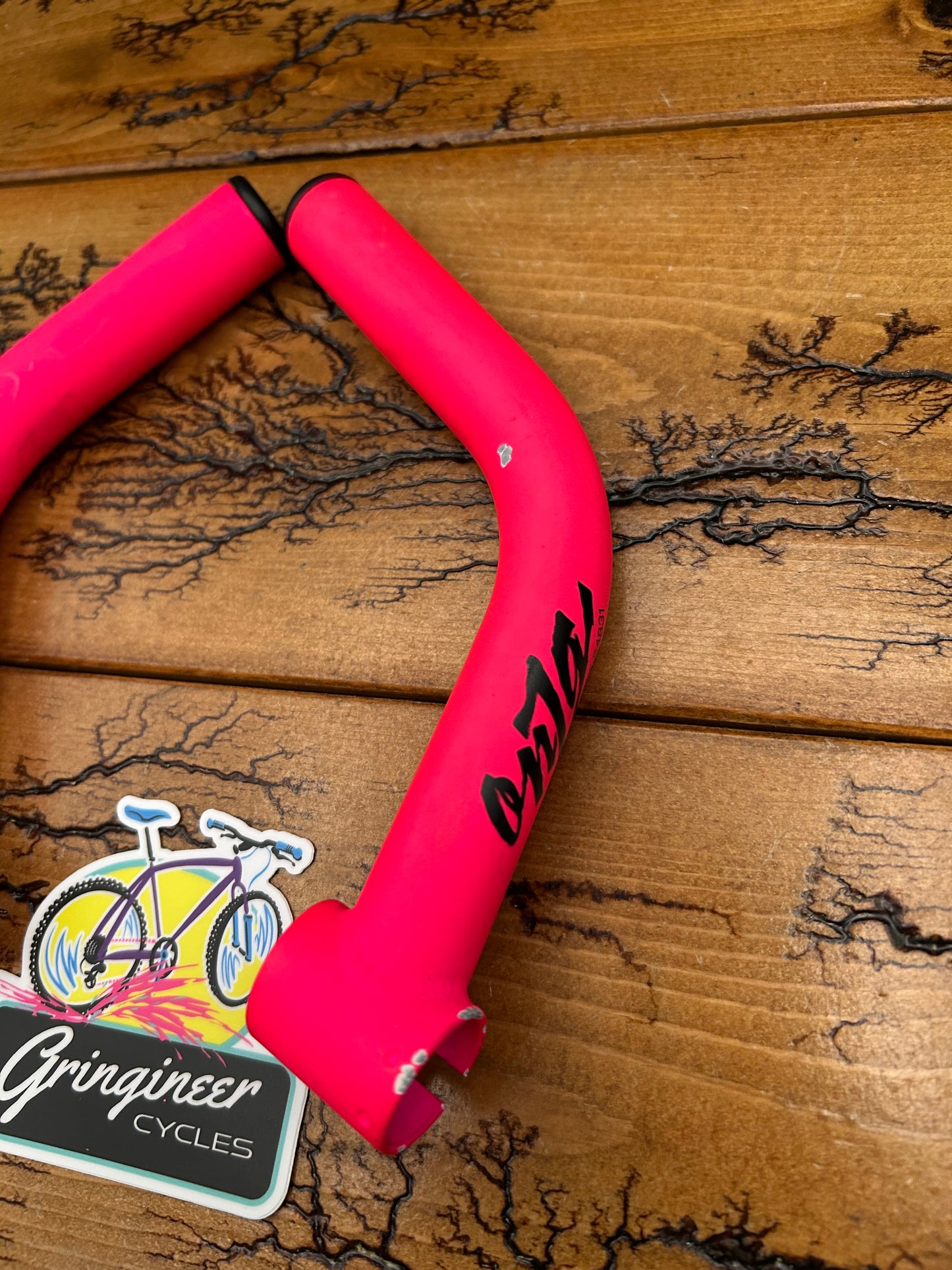 Onza Neon Pink Steel Bar Ends