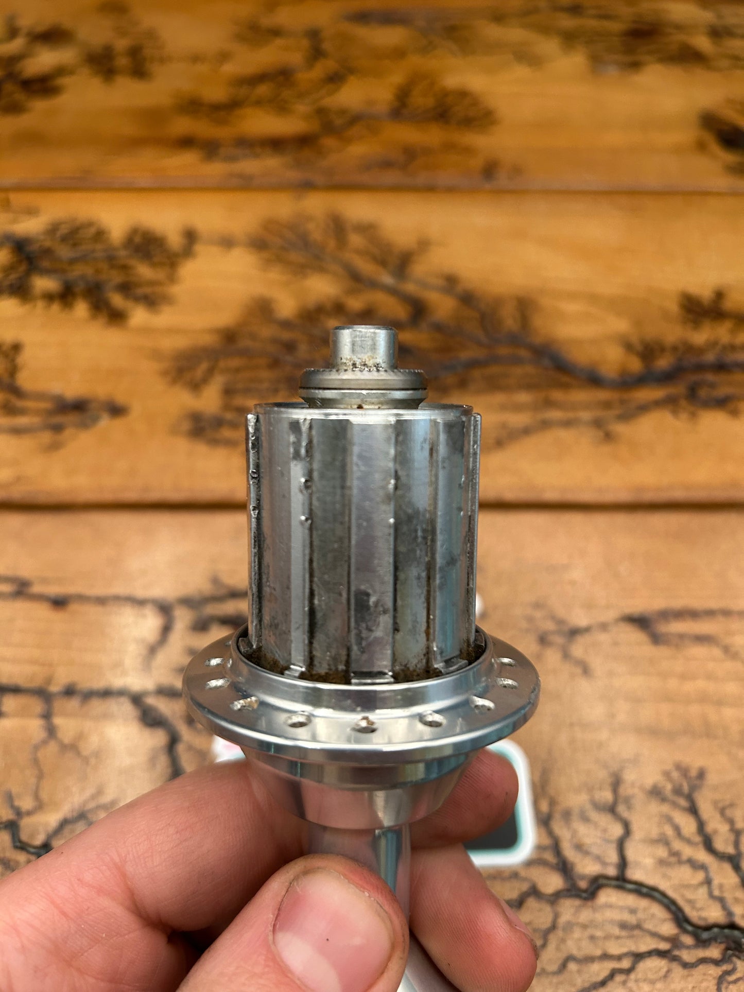 Hugi Compact 32 Hole 130mm Rear Hub