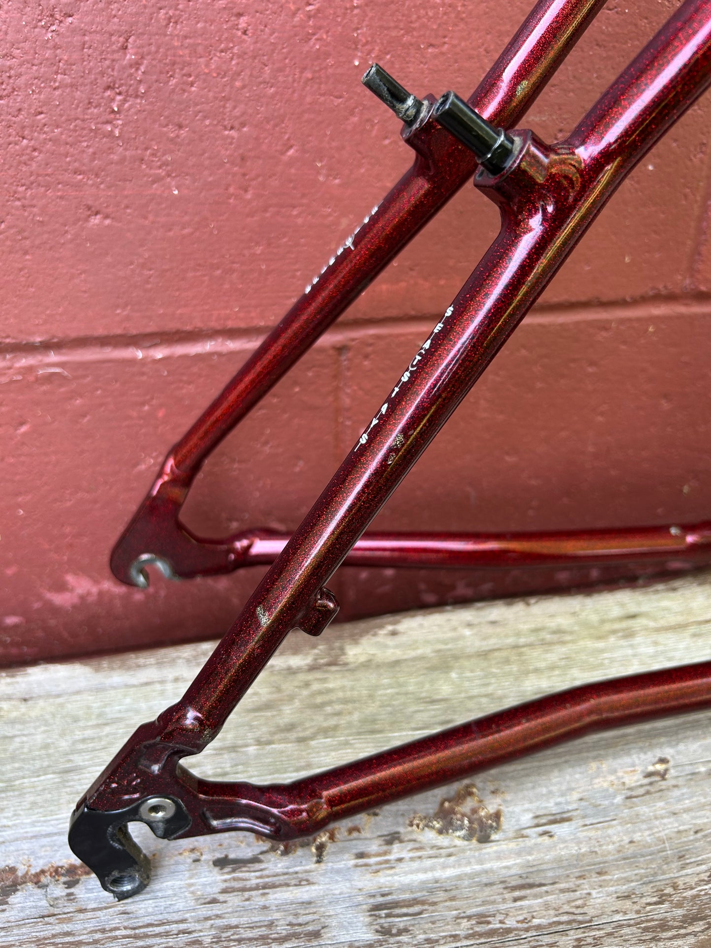 1998 19" Schwinn Homegrown Factory Red Bass Boat Frame