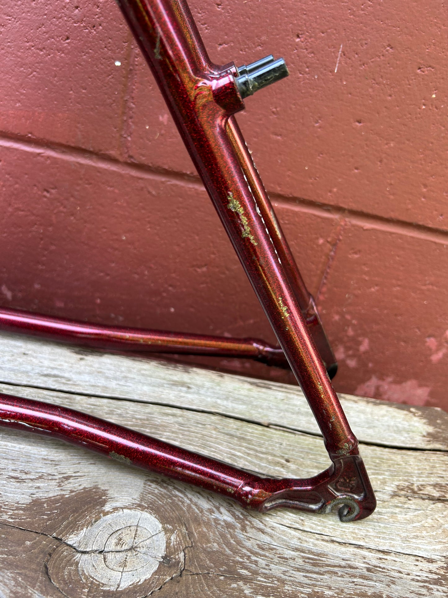 1998 19" Schwinn Homegrown Factory Red Bass Boat Frame