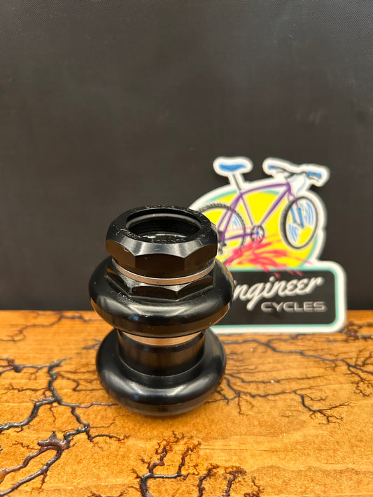 Suntour Black 1 Inch JIS Threaded Headset NOS