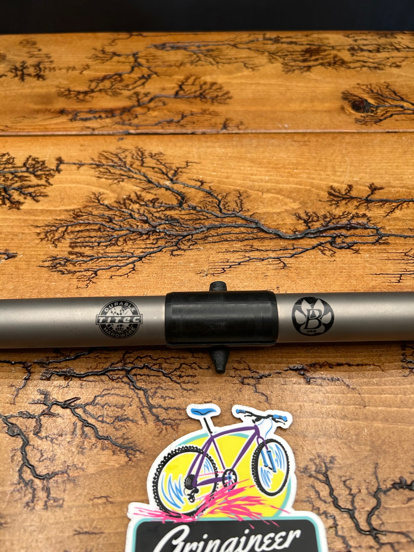 Titec Bontrager Titanium 555mm Handlebar